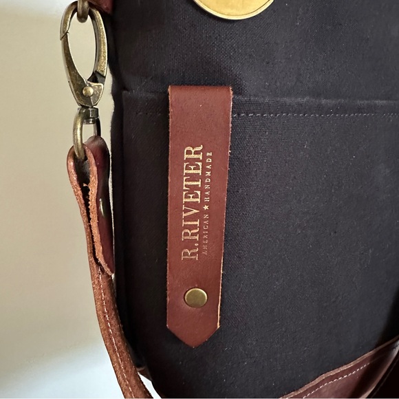 R Riveter Otto Black Canvas Crossbody Bag Tote Leather Military - Picture 8 of 17